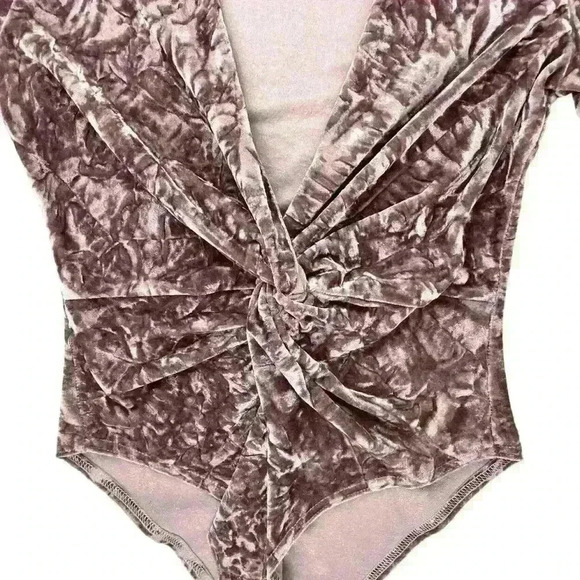 Makers of Dreams Velvet Bodysuit M, Plunge Neck, Twist Front, Boho Chic Sexy Top - Picture 6 of 16